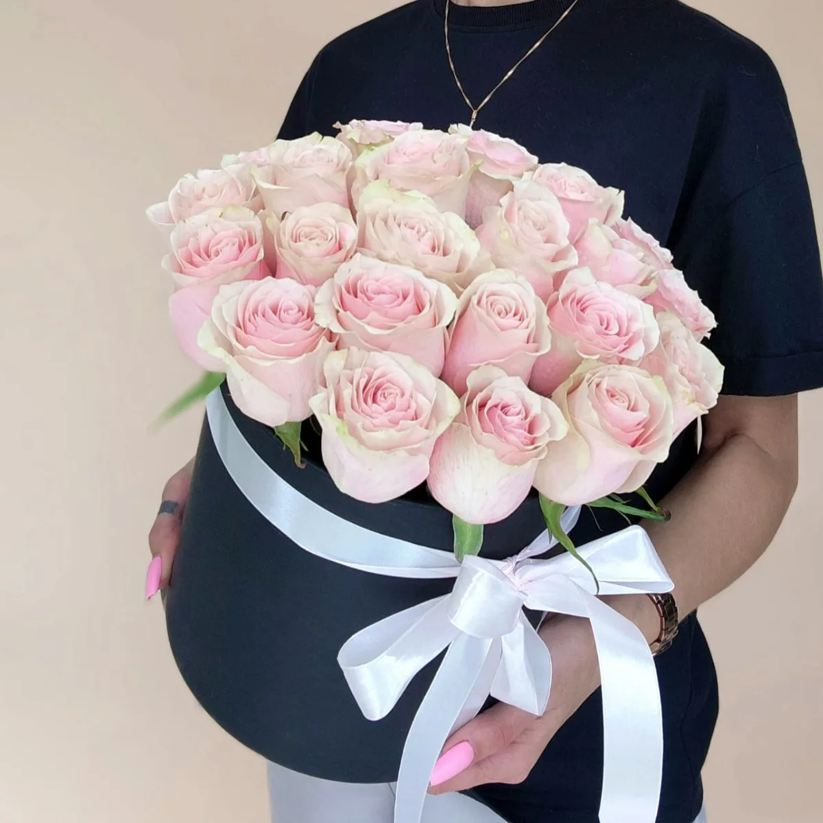 Enchanting Pink Rose Elegance