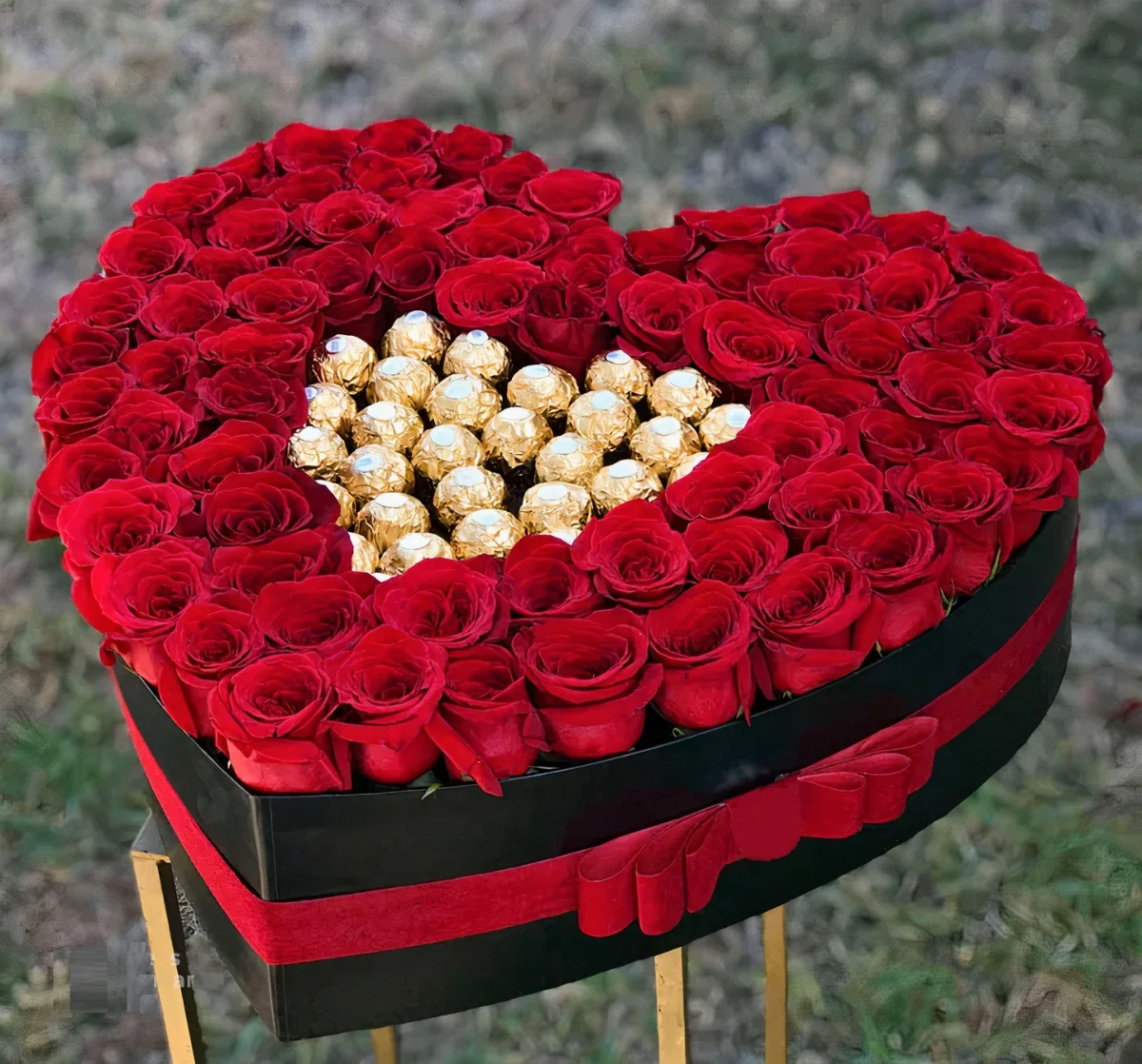 red-roses-and-ferrero-rocher-chocolates-in-heart-shaped-