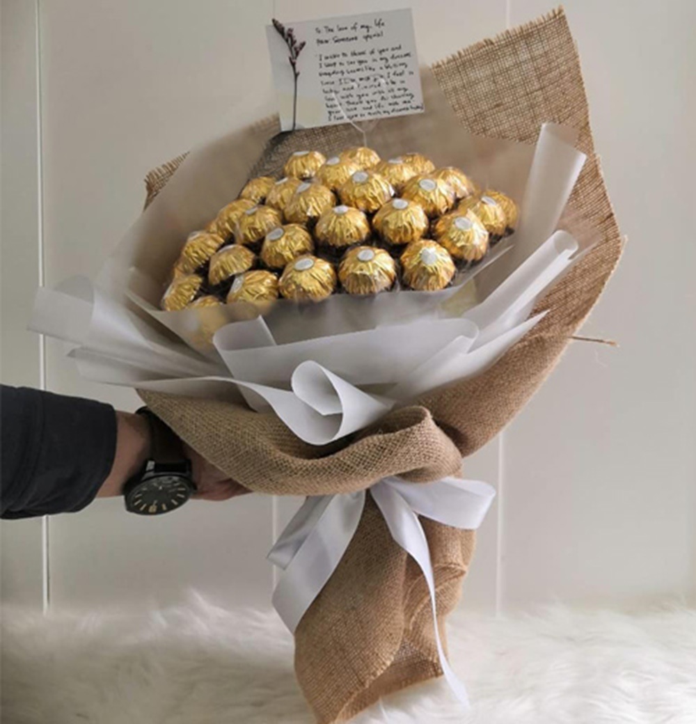 Ferrerocher Bouqet