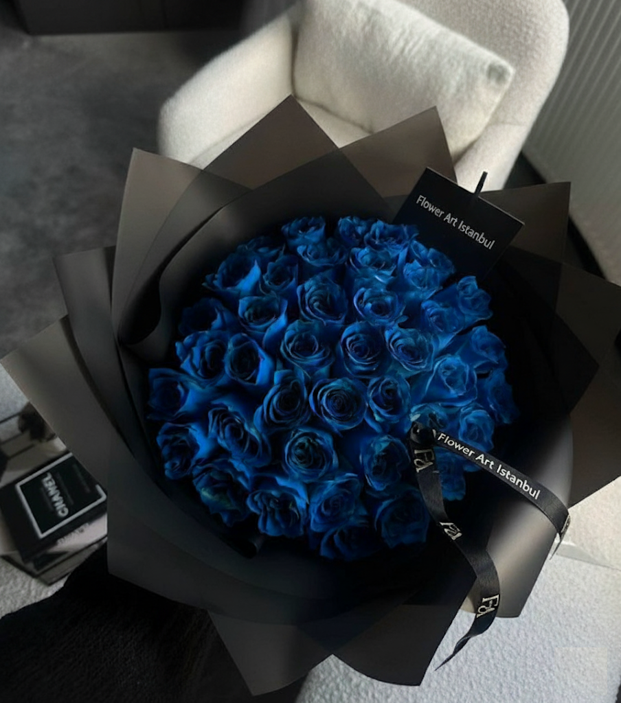 Eternal Blue Roses