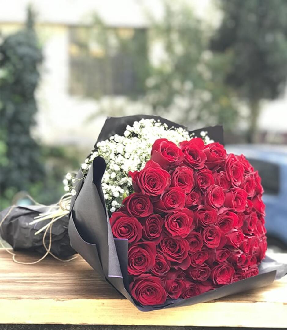Love Fire 60 Roses