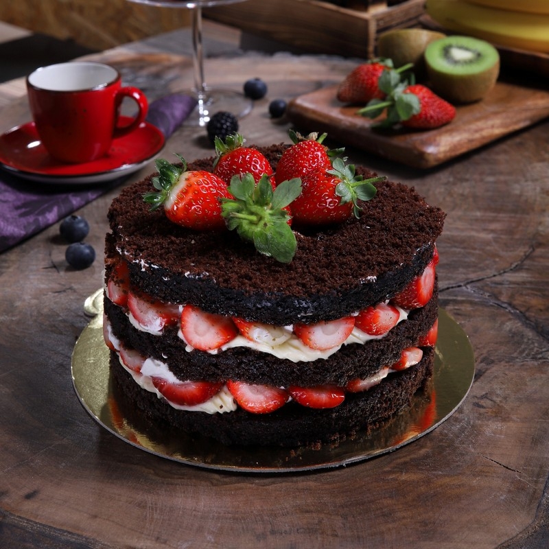 Strawberry Hamburger Cake