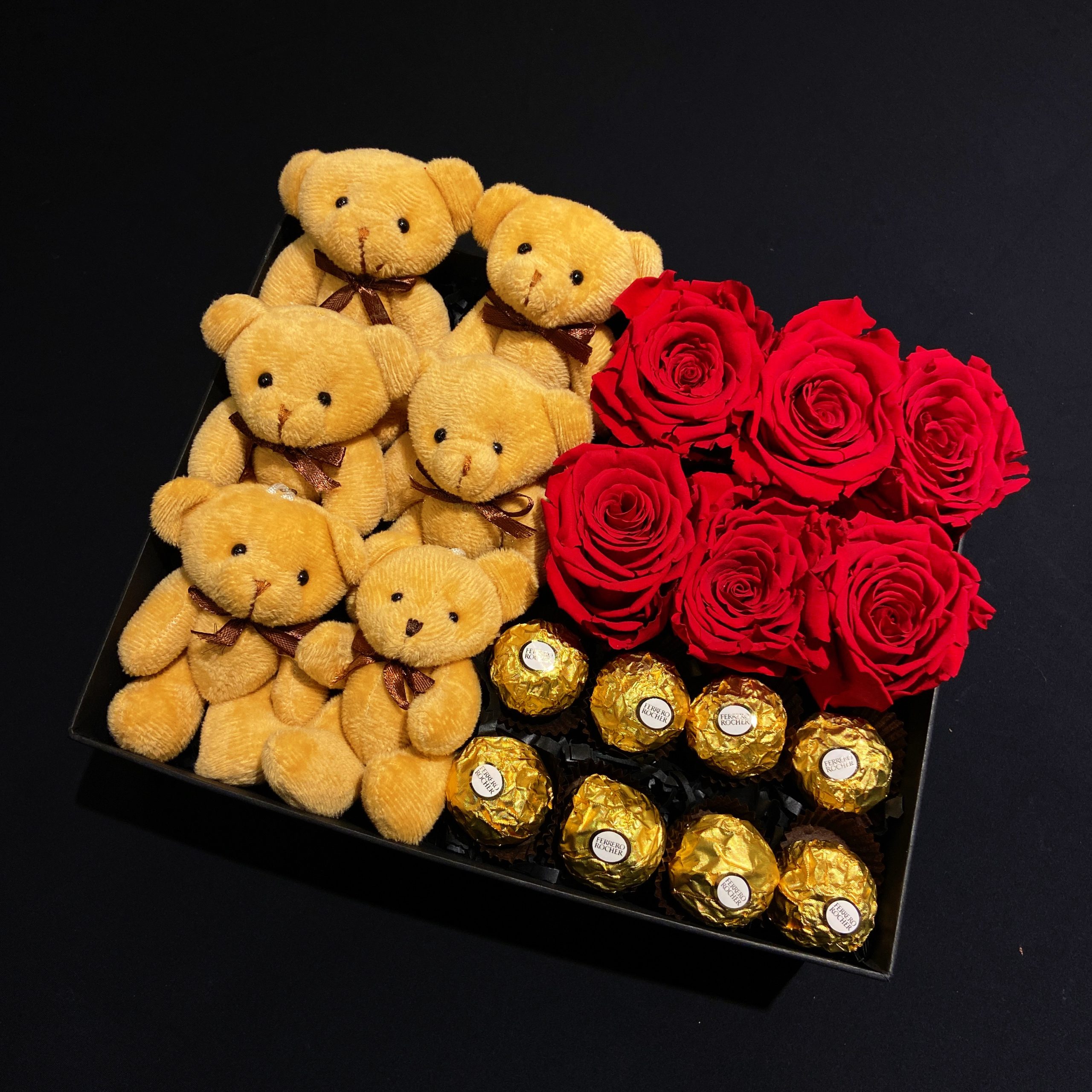QBR Eternal Roses Box